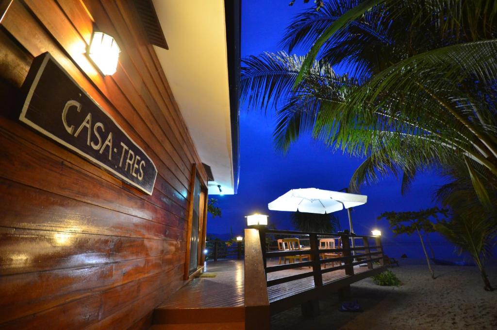 Fotografie z fotogalerie ubytování Arena Island Resort v destinaci Narra