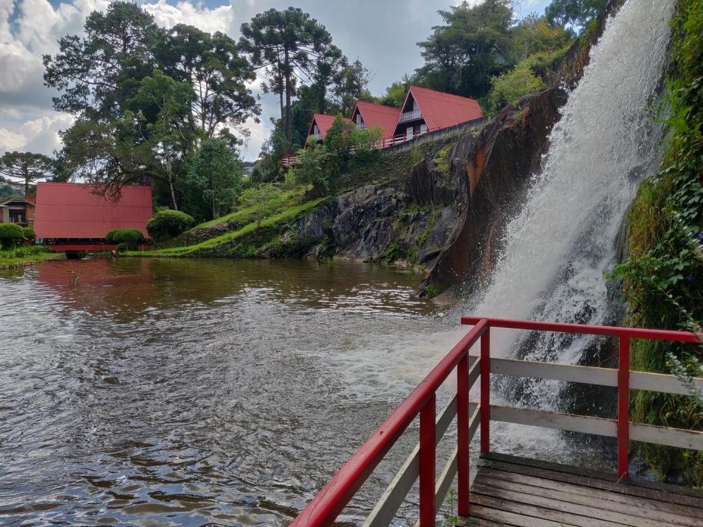  Pousada Duas Quedas