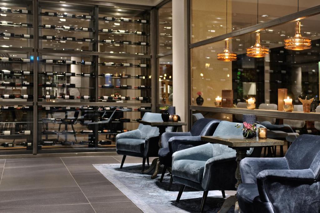 Posezení v ubytování Van der Valk Hotel Antwerpen