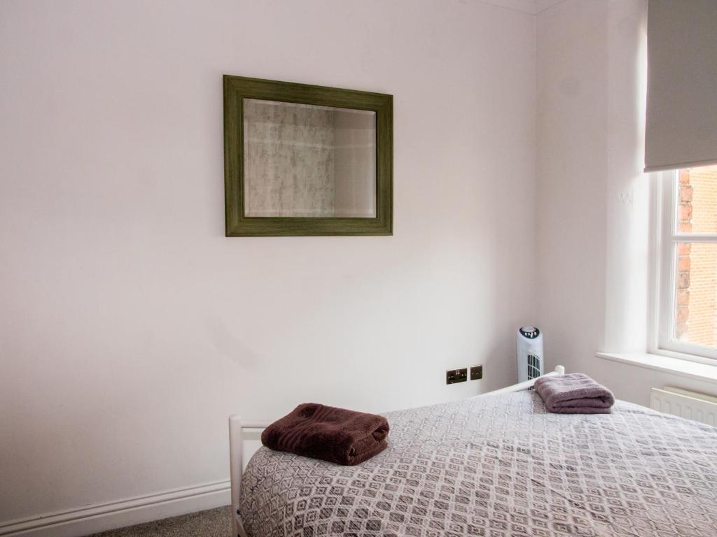 Stunning Shabby Chic Loft Ap 5