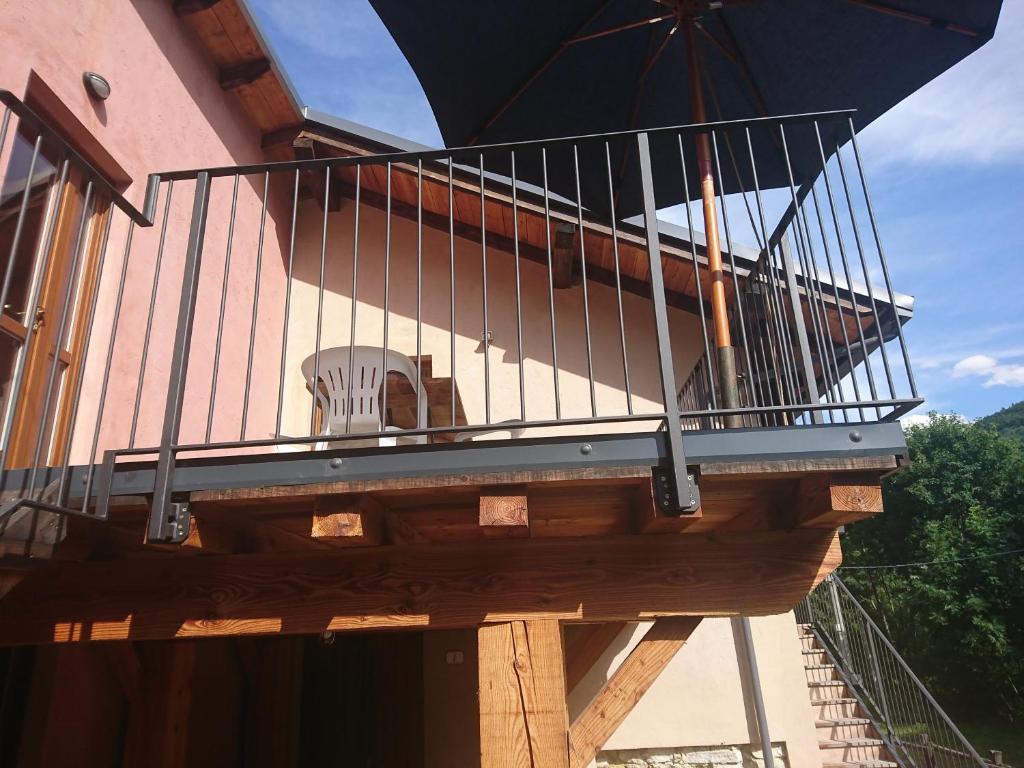 Balkón nebo terasa v ubytování Chalet Morier
