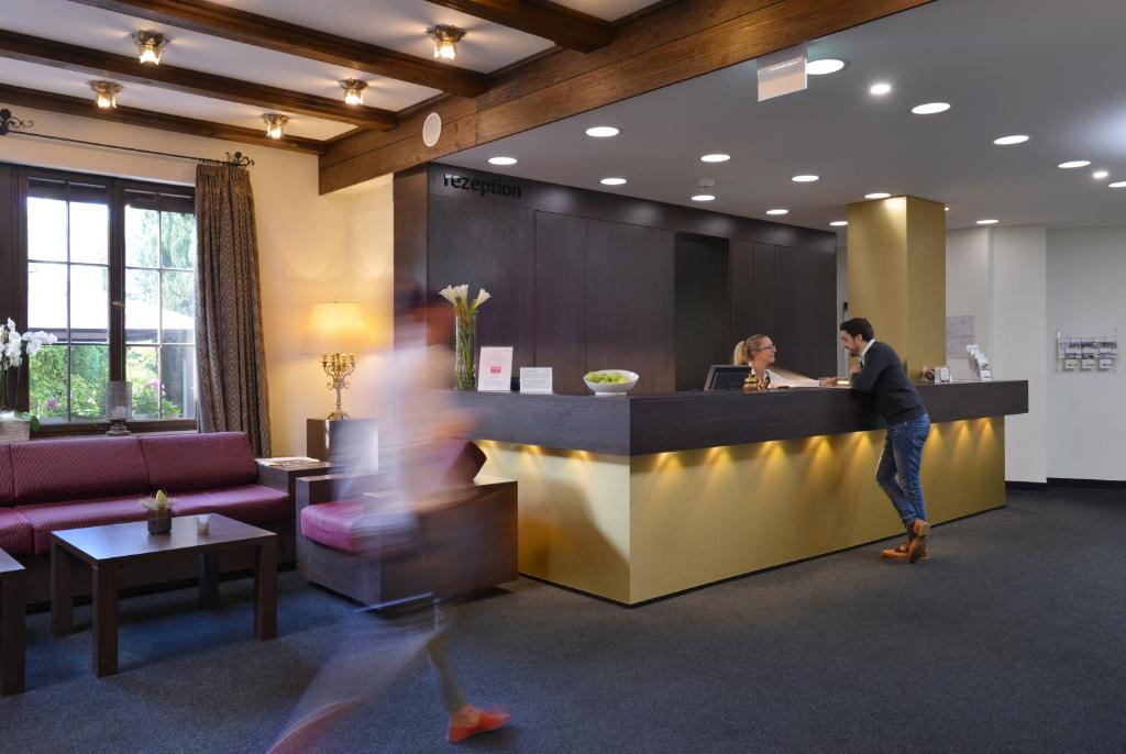 relexa hotel Schatten Stuttgart - Resim 8