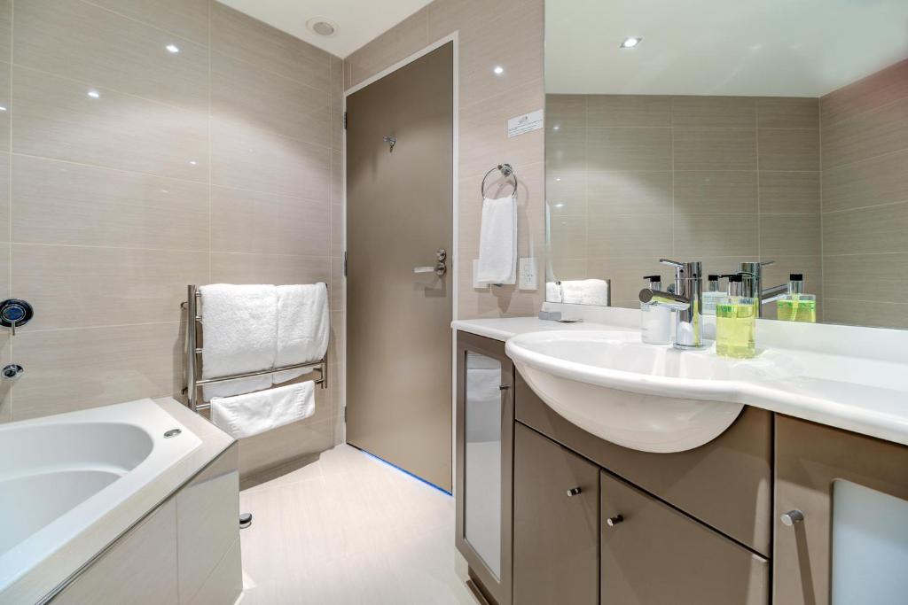 Parkview On Hagley - Resim 3