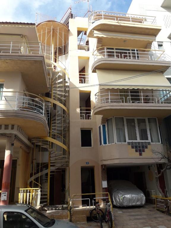 Budynek, w którym mieści się apartament