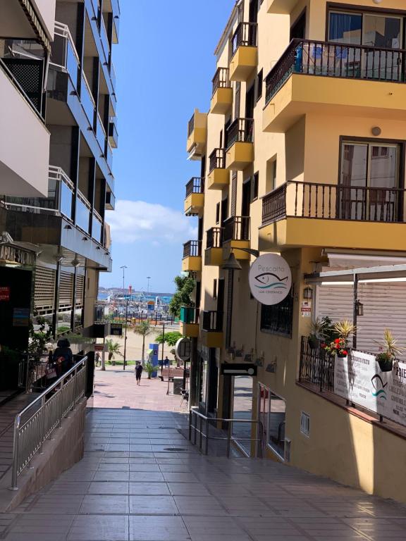 A balcony or terrace at Cozy Studio in Los Cristianos Beach FREE WIFI