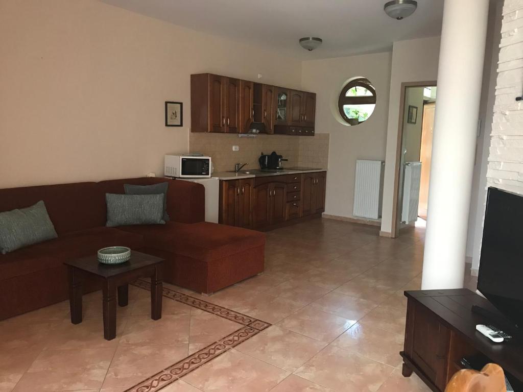 Kuchyňa alebo kuchynka v ubytovaní Feng Shui Wellness Apartmanház Hévíz