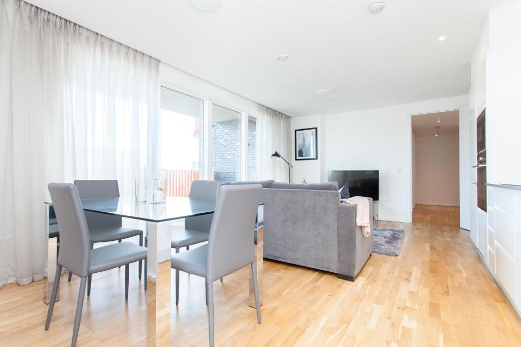 Clover Court by Aeria Apartments - Two-Bedroom Apartment