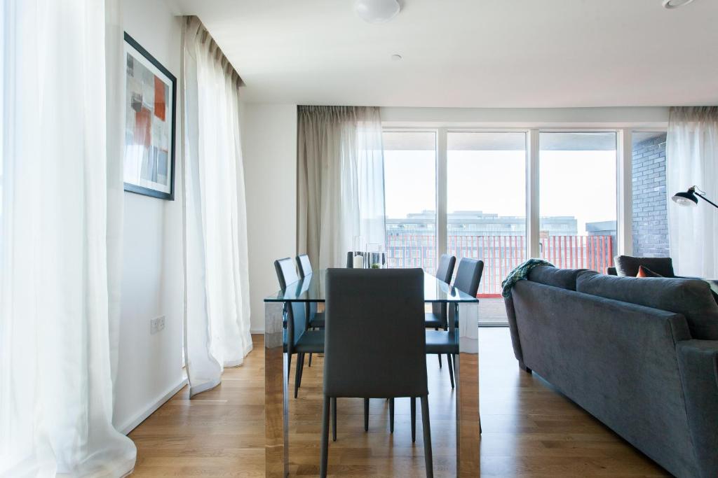 Clover Court by Aeria Apartments - Three-Bedroom Apartment