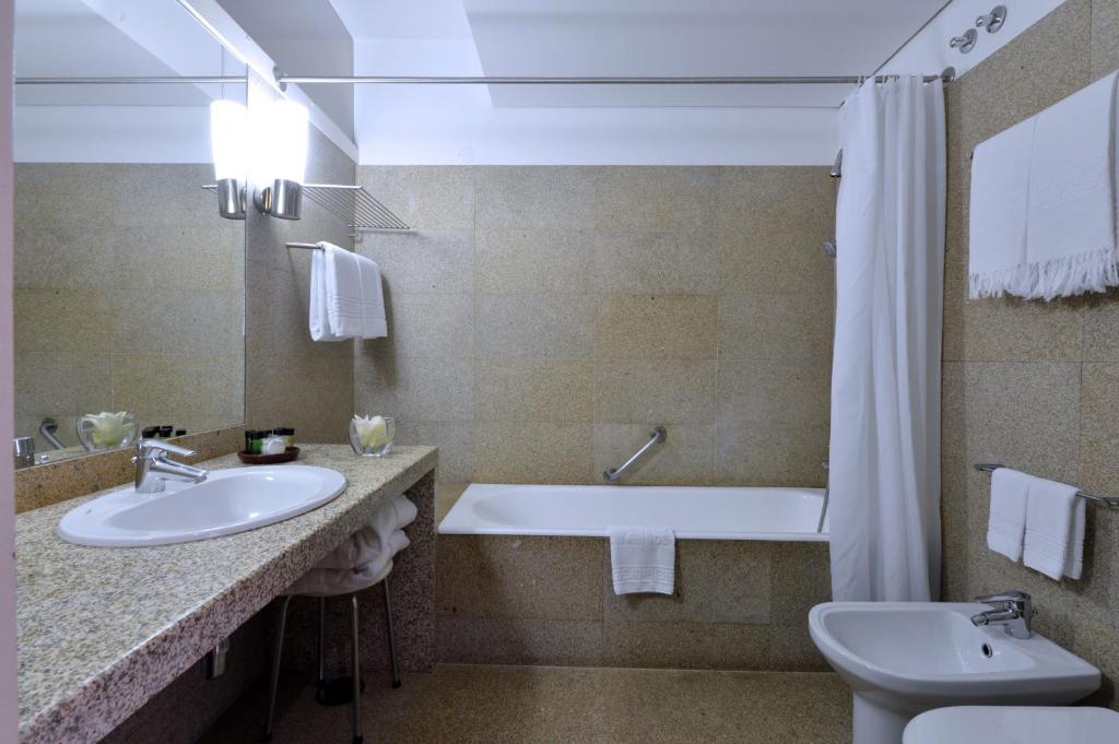 Pousada Mosteiro de Guimaraes - 9