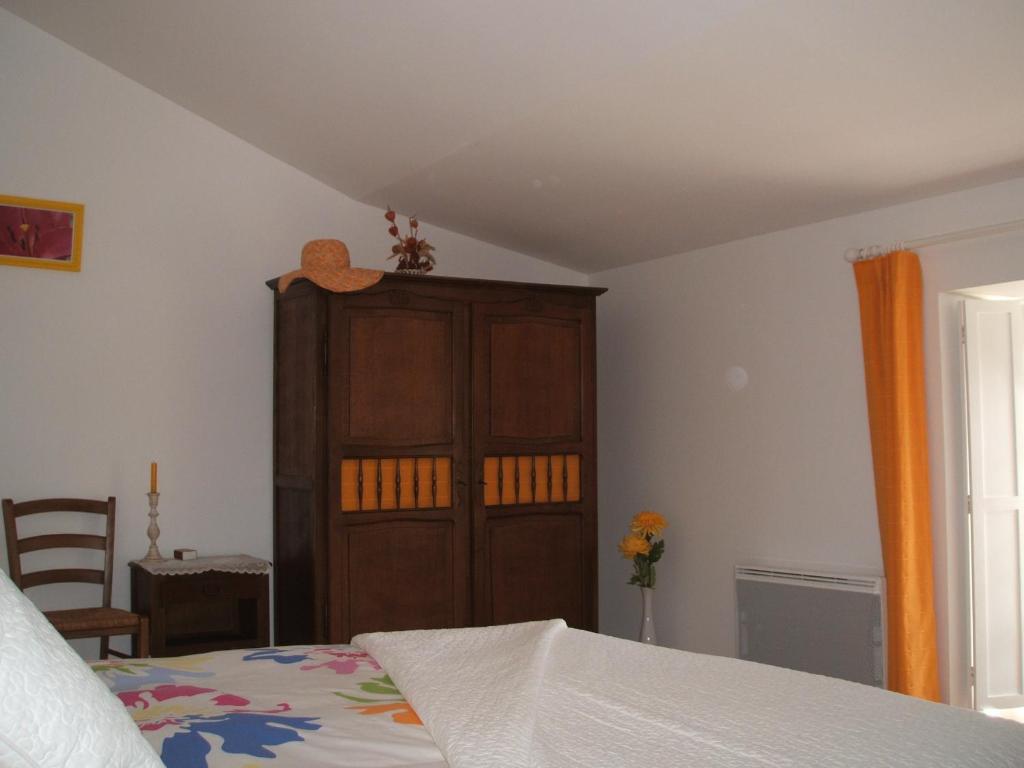 Chambres d'hôtes La Charrière - Chambre Double Avec Vue Sur Le Jardin