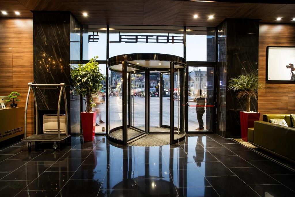 Ambasador Hotel - Resim 8