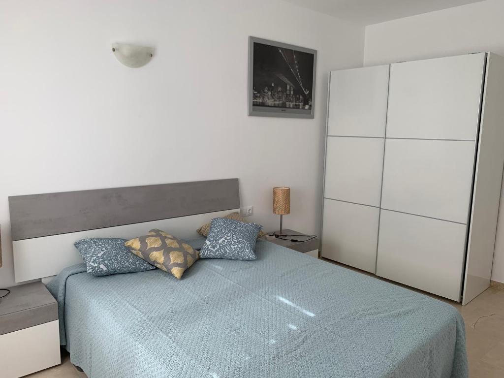 Postel nebo postele na pokoji v ubytování casa Salou individual