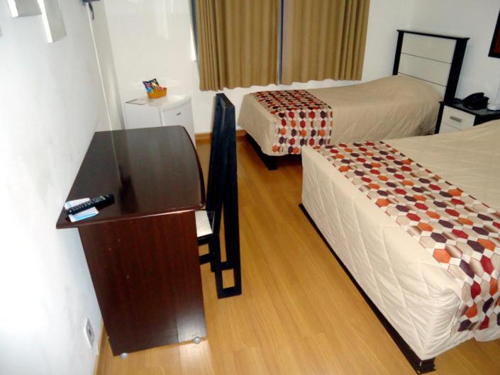  Del Rey Hotel