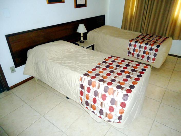  Del Rey Hotel
