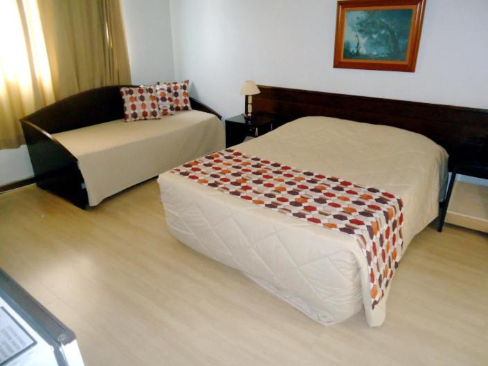  Del Rey Hotel