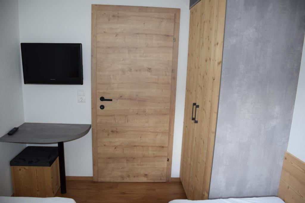 TV a/nebo společenská místnost v ubytování Haus Stefan