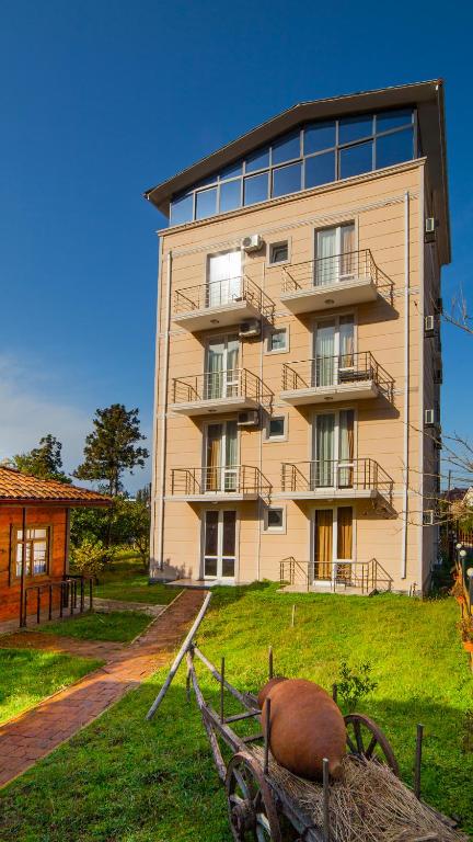 Budova, kde se hotel nachází