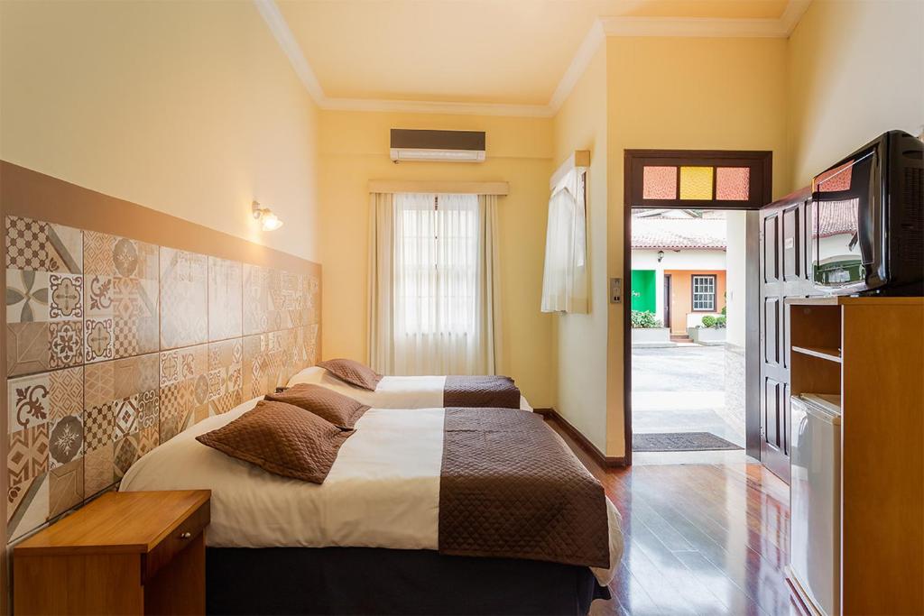 Boroni Palace Hotel