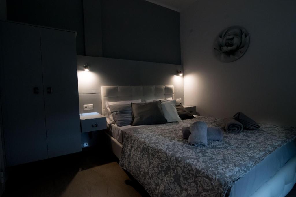 Postel nebo postele na pokoji v ubytování Paradisos