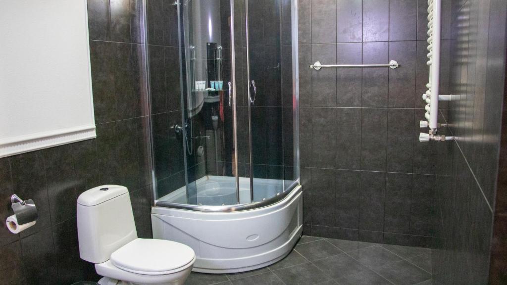 Koupelna v ubytování Hotel New Metekhi