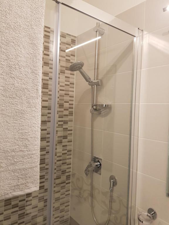Łazienka w obiekcie Alby suite