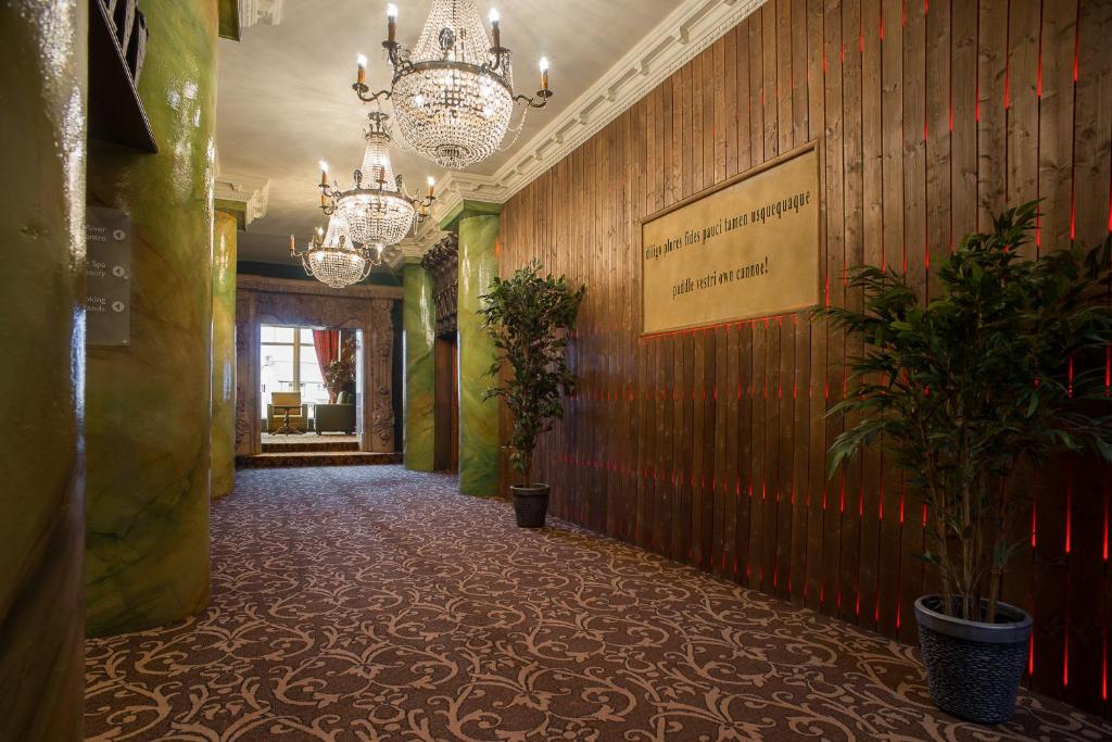 Fotografie z fotogalerie ubytování Holyrood Hotel - Leisure Centre & The Spa at Orchids v destinaci Bundoran