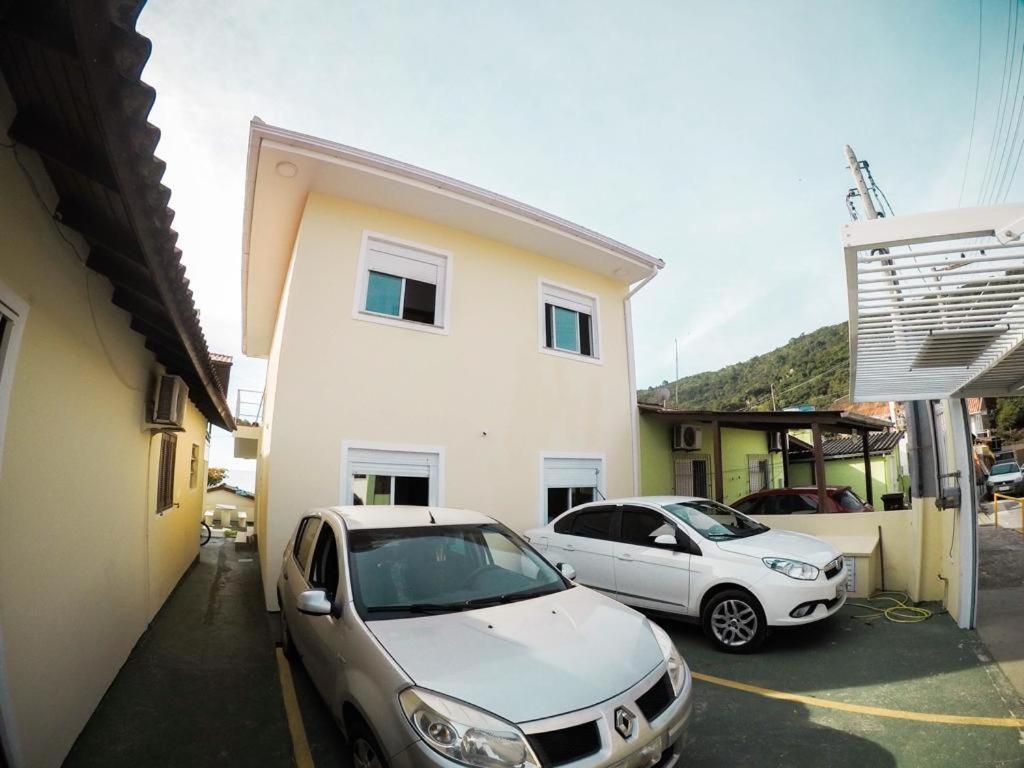  Apartamento Inferior Pé na Praia