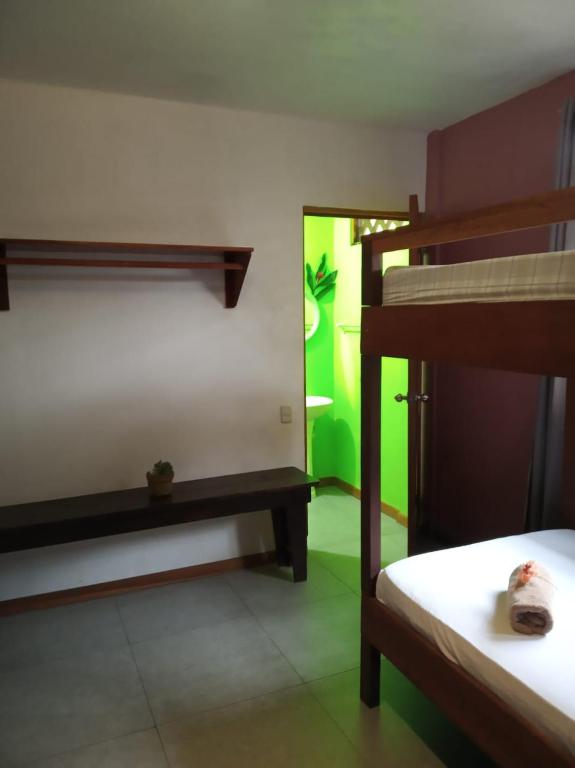 Tortuguero Adventures Beach House - Chambre Familiale Avec Lits Superposés