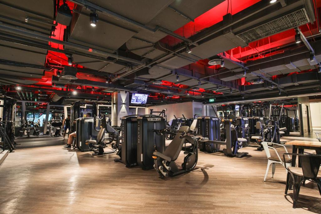 Fitness centrum a/nebo fitness zařízení v ubytování Shanghai Pagoda INNO Hotel