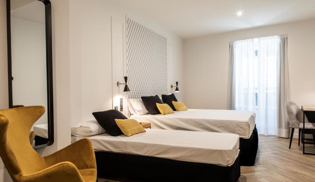 Blanq Comedias, Valencia – Updated 2023 Prices