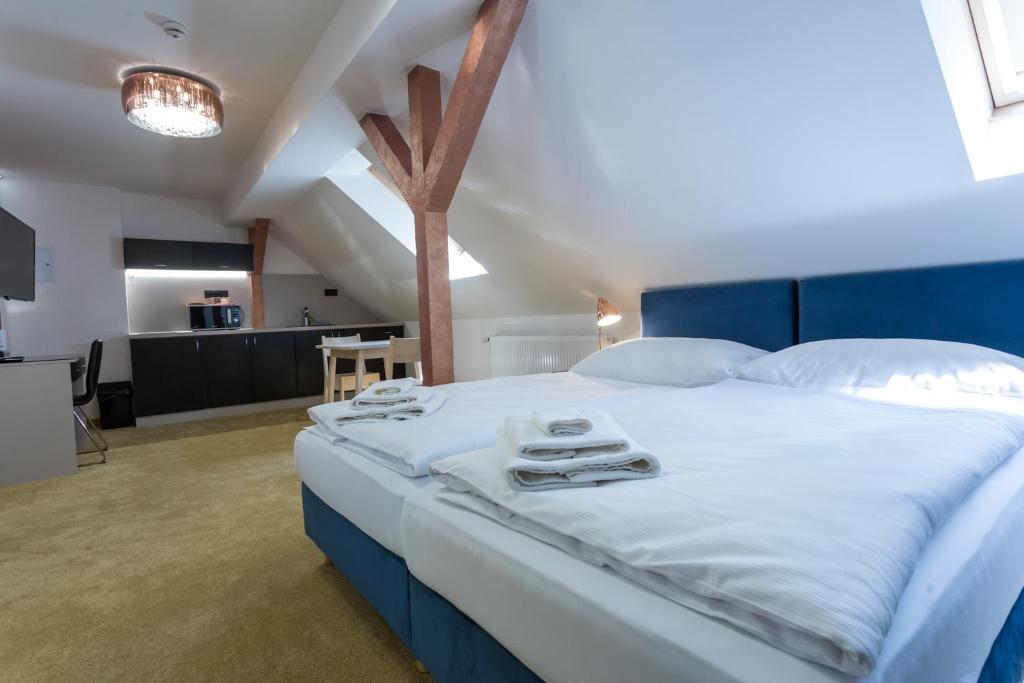 Apart Hotel GOLDEN apartments - Resim 11