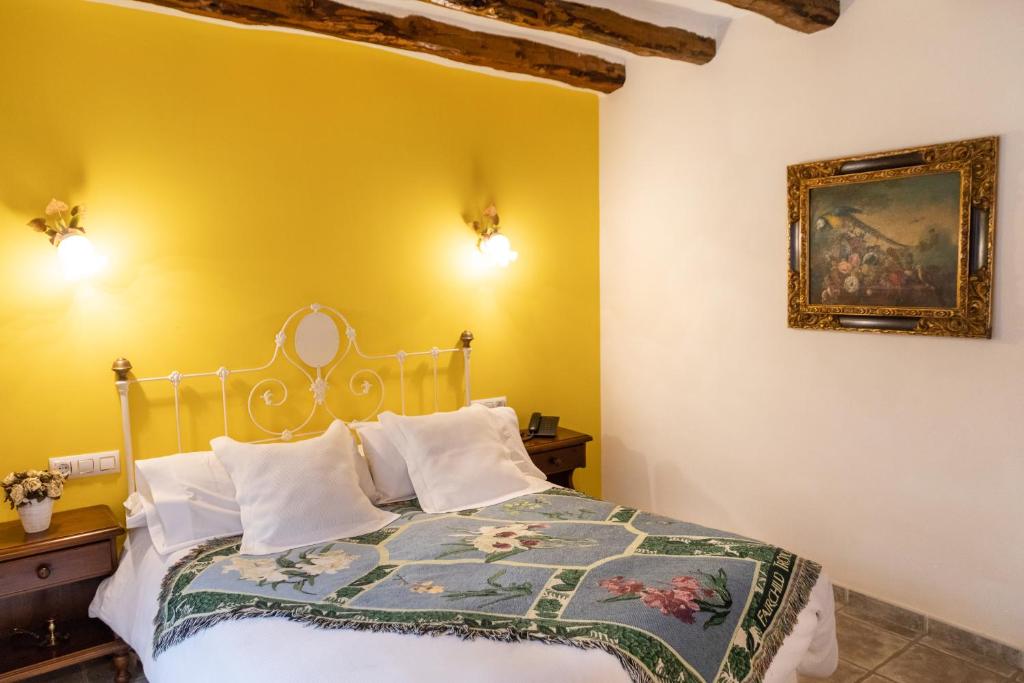 Eco Hotel con encanto Masía la Mota B&B, Alcoy – Precios ...