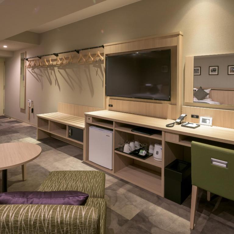TV a/nebo společenská místnost v ubytování Nara Royal Hotel
