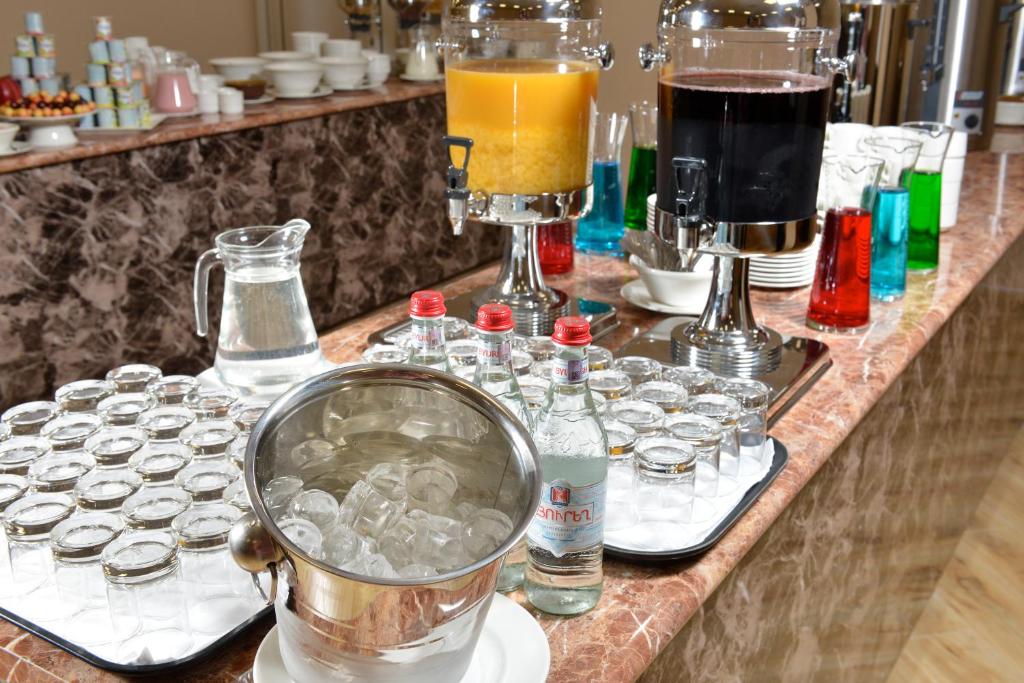Nápoje v ubytování Ani Grand Hotel Yerevan