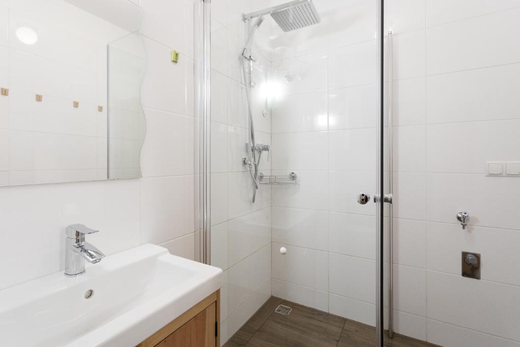 Łazienka w obiekcie Vienna Smile Apartment Schoenbrunn