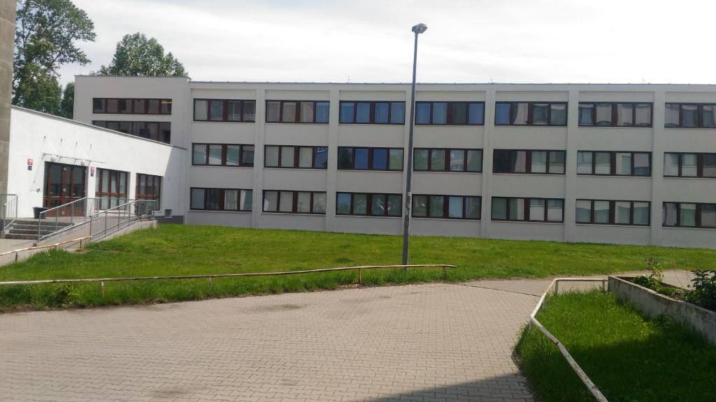 Edificio en el que se encuentra el albergue