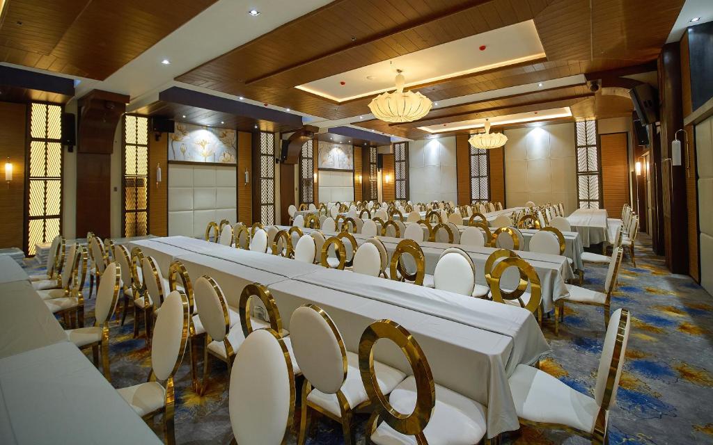 Konferenční prostory v ubytování J7 Plaza Hotel