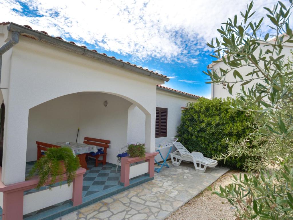 Zahrada ubytování Holiday Home Ana-2 by Interhome