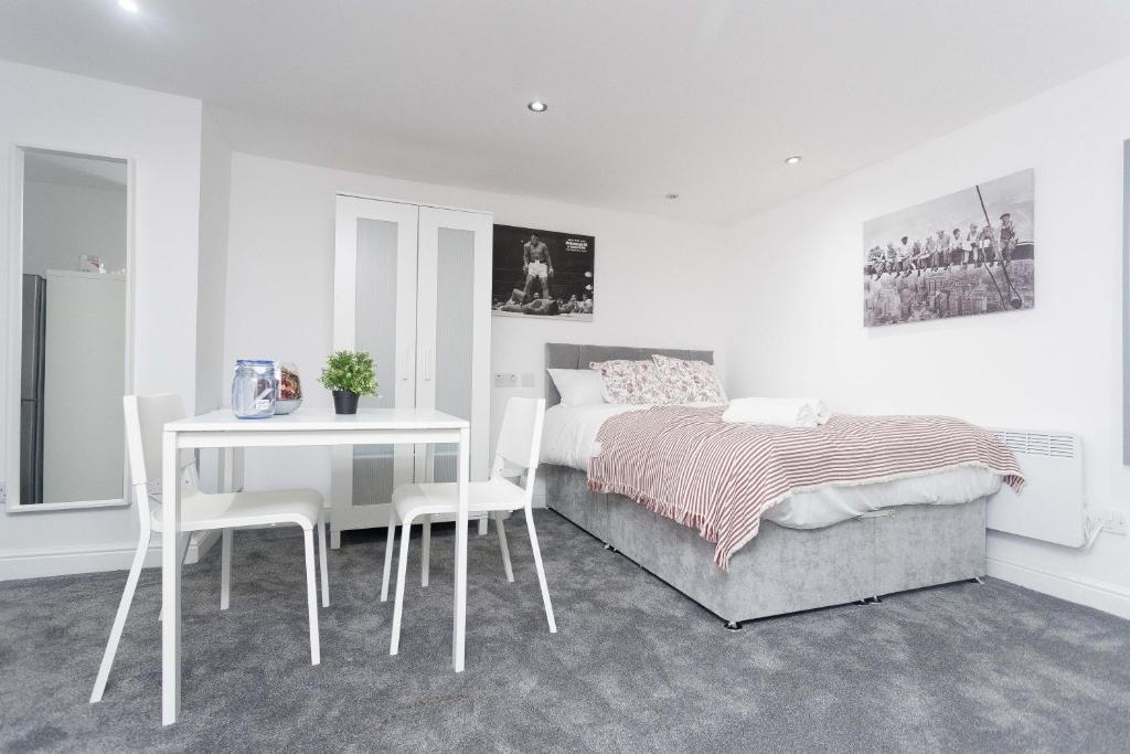 Leeds House - 