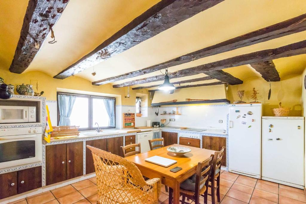 Casa rural La Casa Del Olmo (España Teruel) - Booking.com
