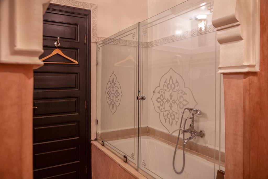 Koupelna v ubytování Riad Marrakech By Hivernage