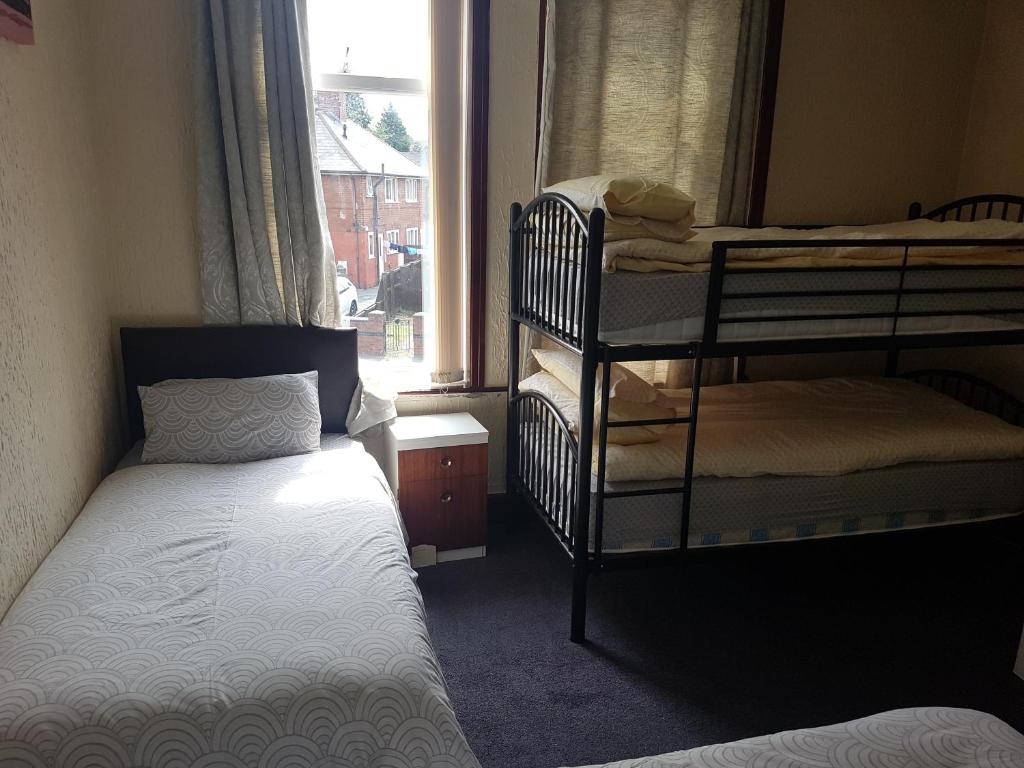 Woodville Lodge