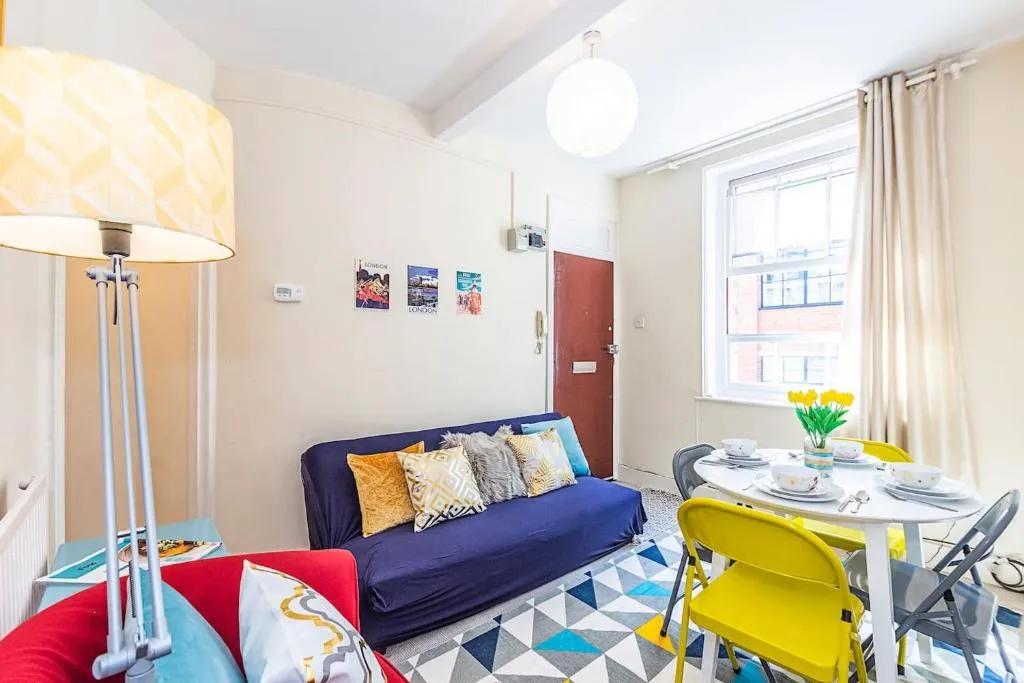 Trendy Central Historic Oasis with Rooftop, Londra, Marea Britanie