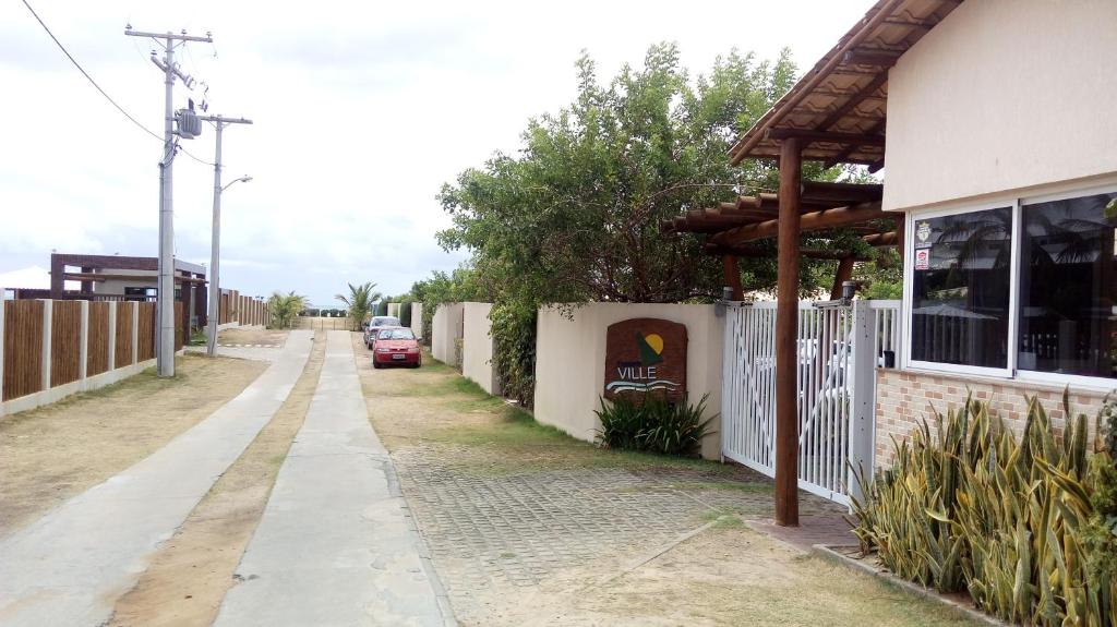 Condominio Enseada Ville