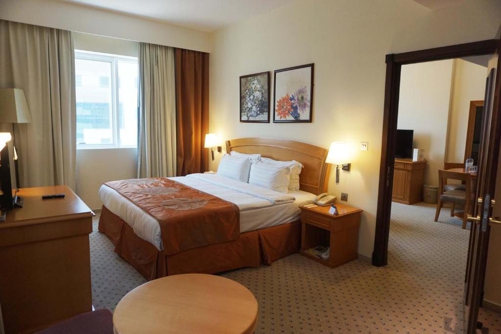 Golden Tulip Sharjah - Resim 28