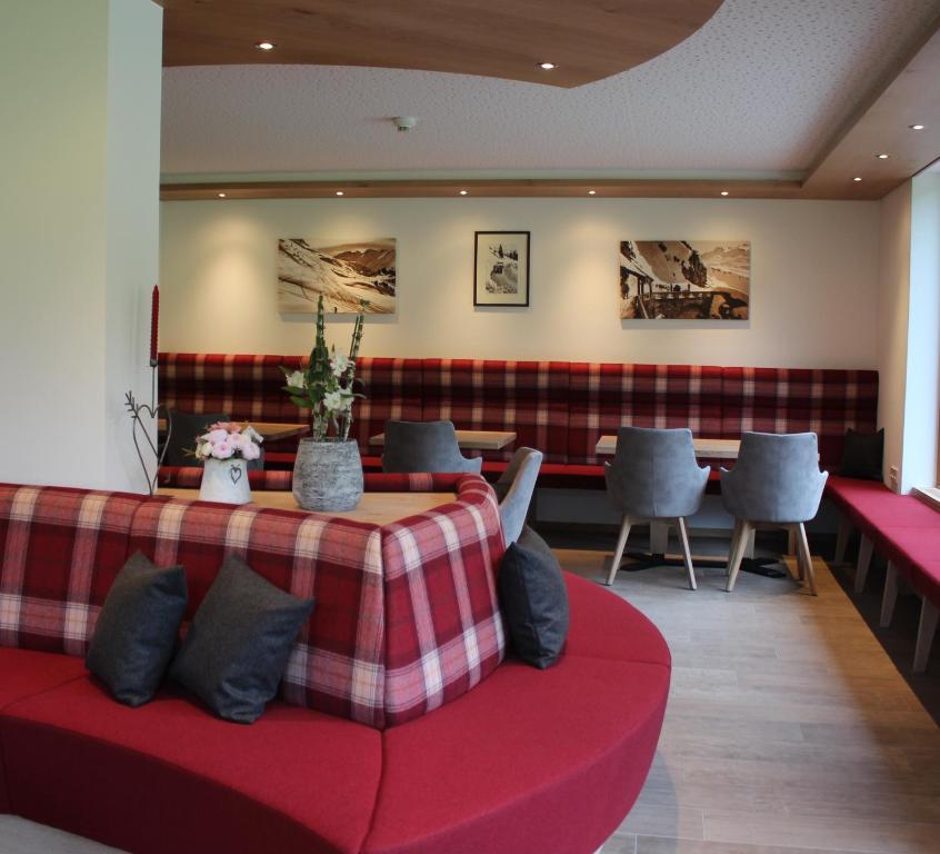 Posezení v ubytování Hotel Garni Lärchenhof