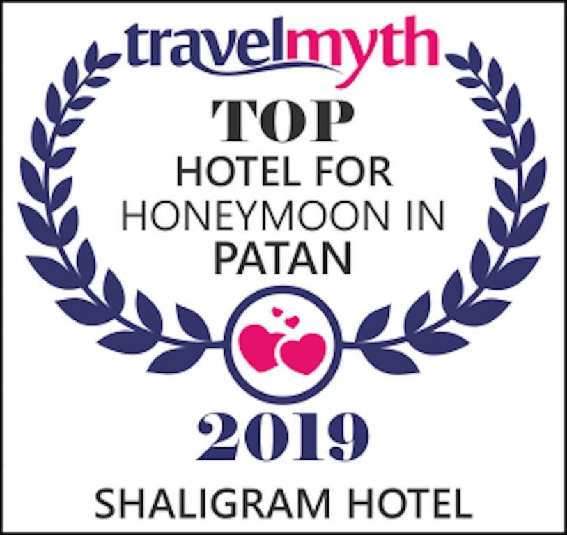 Certifikát, hodnocení, plakát nebo jiný dokument vystavený v ubytování Shaligram Hotel & Spa
