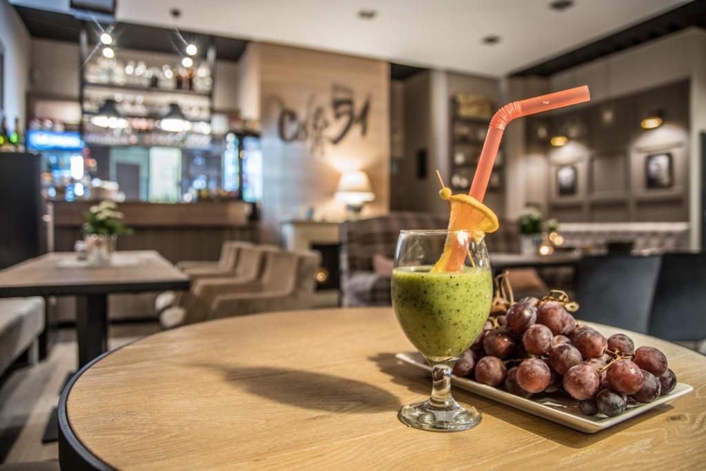 Jedlo v ubytovaní bed & breakfast alebo blízkom okolí