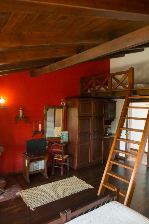 Oikoperiigitis Hotel - 18