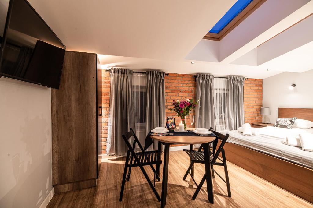 Lubomirskiego 23 Residence - great location, 10 min to Main Square by foot, right next to Main Rail and Bus Station - Resim 27